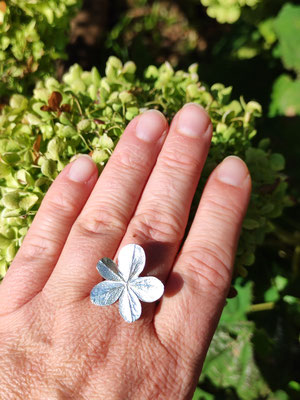 Fünfblättriger Hortensien Ring