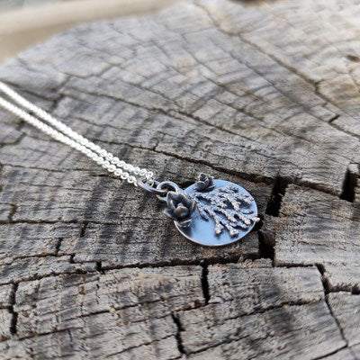 Geschwärzter Talisman Anhänger