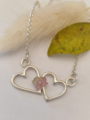 Kette mit Herzpärchen und Turmalin Blüte