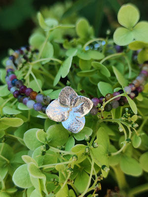Buntes Turmalin Armband mit Hortensien Blüte