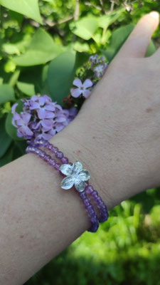 Fliederblüten Armband mit Amethyst