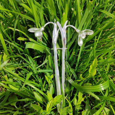 Schneeglöckchen Brosche mit 2 Schneeglöckchen