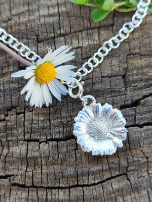 Mini Gänseblümchen Anhänger mit Karabiner