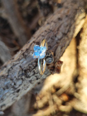 Mini Hortensien Blüten Ring