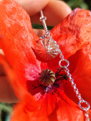 Mohn Deckel Anhänger mit Karabiner