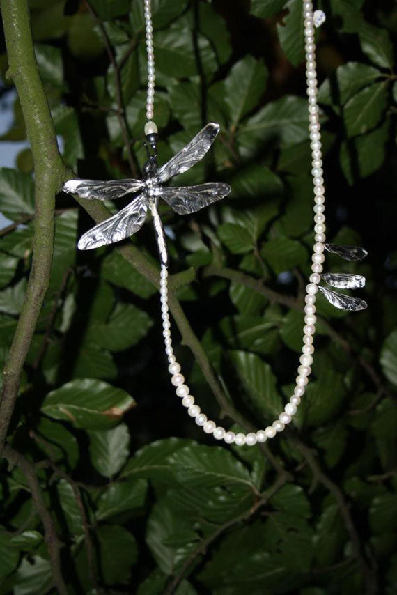 Libellen Kette