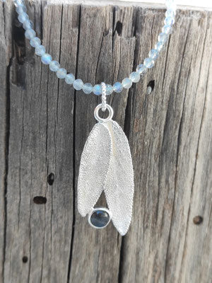 Neu Salbei Blatt Anhänger mit zwei Blättern und Labradorith