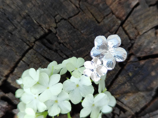 Schneeball Hortensien Ring mit zwei Blüten