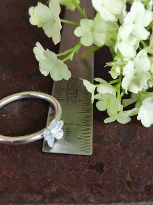 Mini Schneeball Hortensien Blüten Ring
