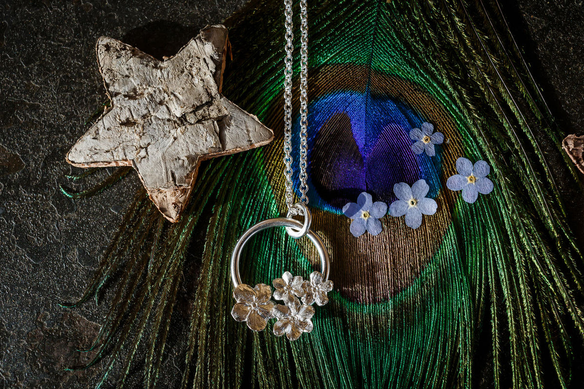 Kette mit Silberring mit Vergissmeinnicht Blüten