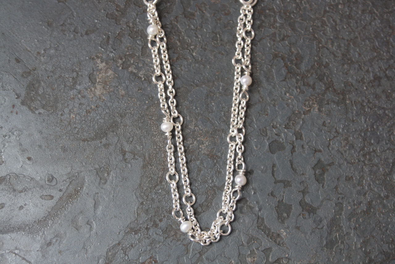 Zweireihiges Bettelarmband